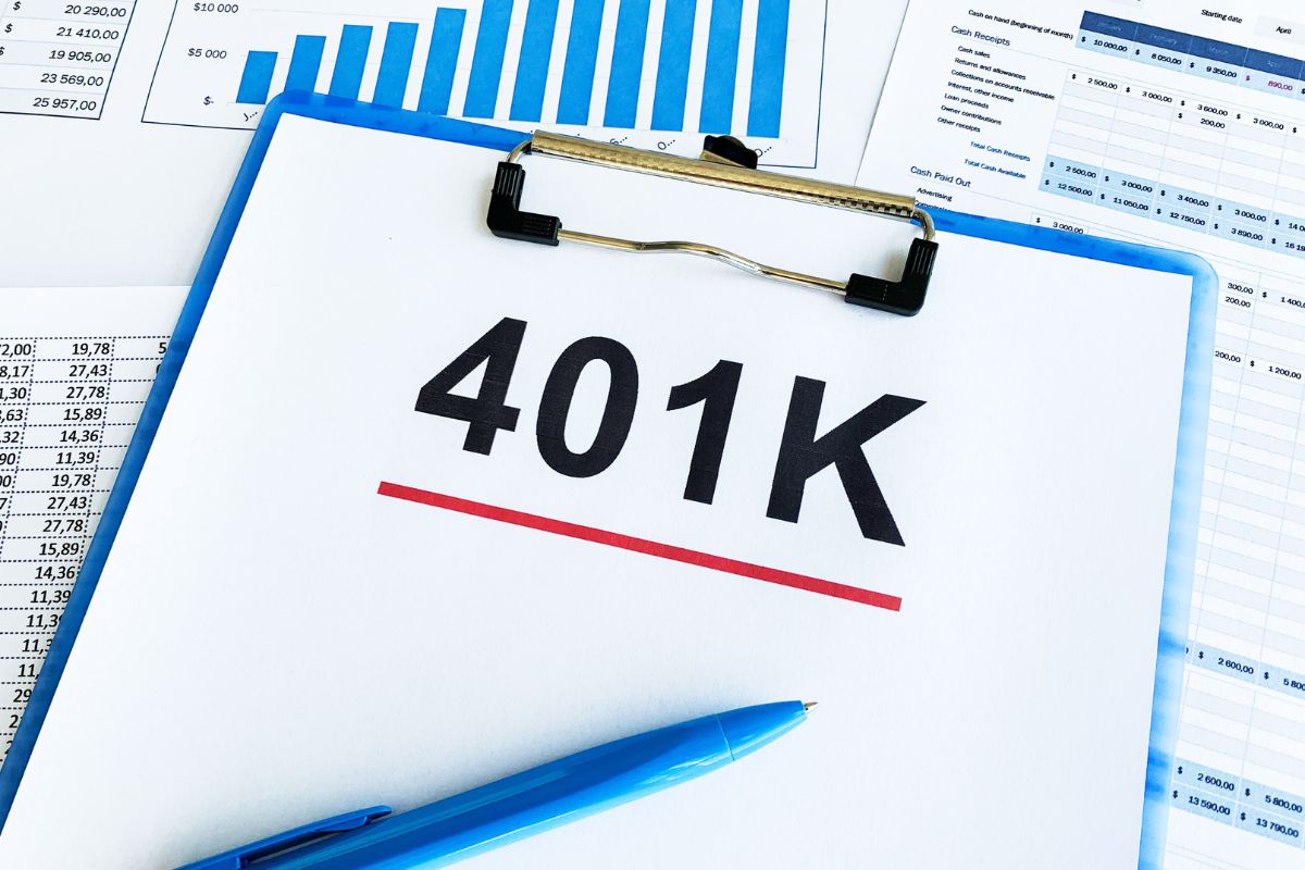 Should I Invest In a 401(k)?